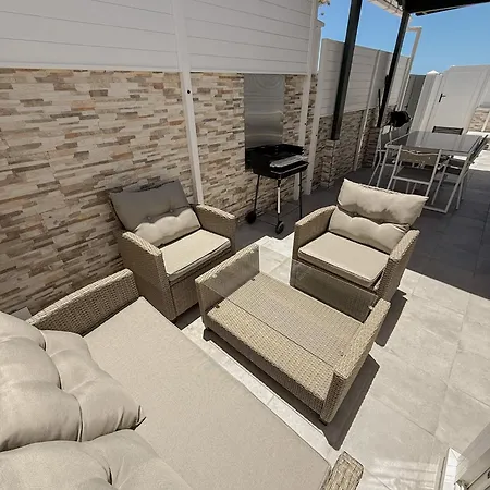 Pambnb - House Next To The Beach, Terrace, Fiber Wi-fi, Bbq بيت للعطل Abades (Tenerife)