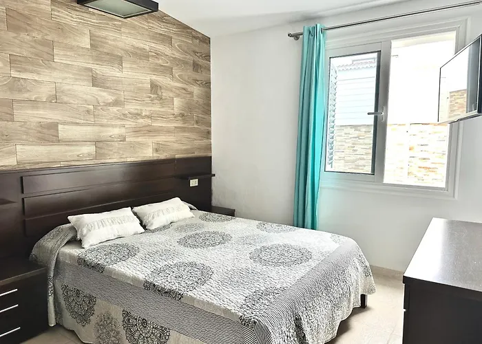 Pambnb - House Next To The Beach, Terrace, Fiber Wi-fi, Bbq Дом отдыха